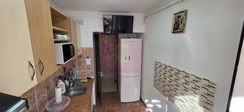 Apartament cu 2 camere, et 1 in Campina