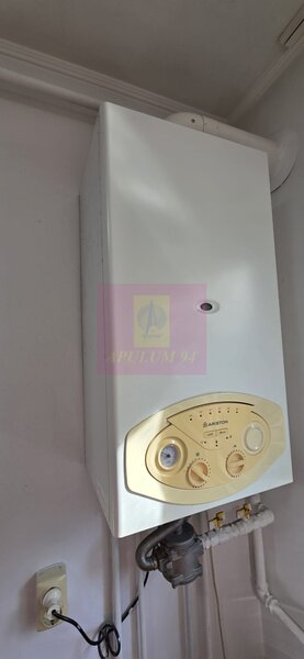 Apartament cu 2 camere, et 1 in Campina