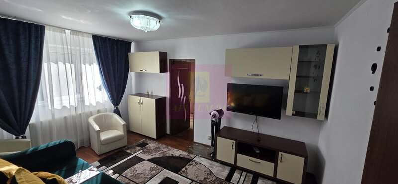 Apartament cu 2 camere, et 1 in Campina